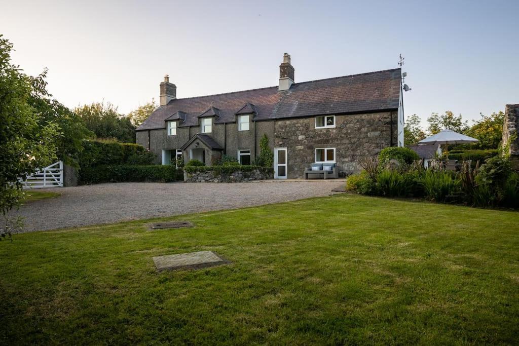 Plas Newydd With Swimming Pool, Fire Pit, And Log Fires Villa Rhiw Exterior foto